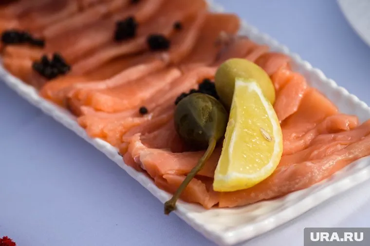 Жирная рыба помогает поддерживать плотность костей