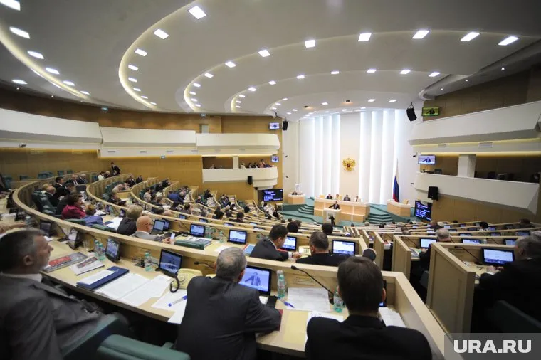 За весеннюю сессию сенаторы рассмотрели 355 законов