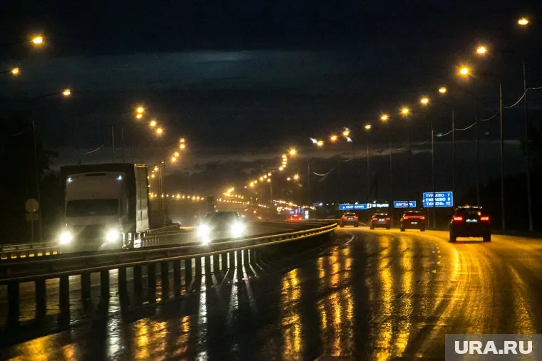 Люди не хотят, чтобы ради дороги у них забирали участки (фото из архива)