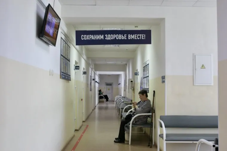 Территория областной больницы 15. Нижняя Тавда