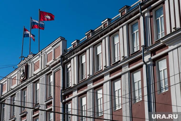 22 депутата гордумы избираются по одномандатным округам, 14 - по партийным спискам