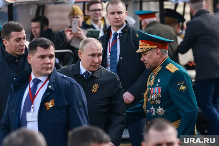 Россия видит будущее стабильным и мирным, заявил Владимир Путин