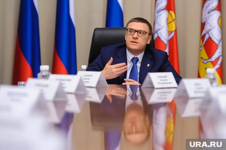 Алексей Текслер высказал свою идею управляющему «Макфы» Антону Белоусову