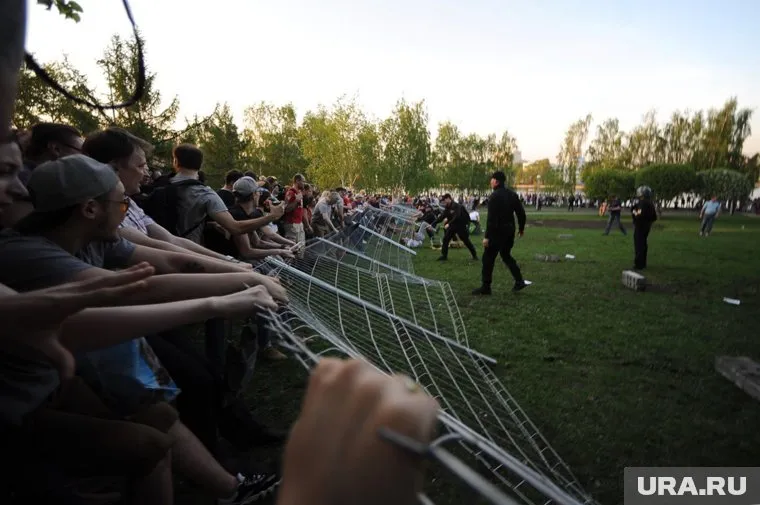 Представители фонда пообещали закончить строительство, несмотря на протесты