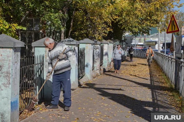 Найти работу дворником - не проблема