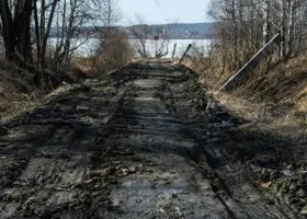 Отрезанные от цивилизации свердловчане просят помощи губернатора