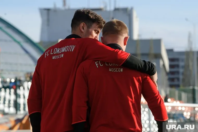 Акции будут проданы по цене не ниже рыночной и не ниже балансовой стоимости