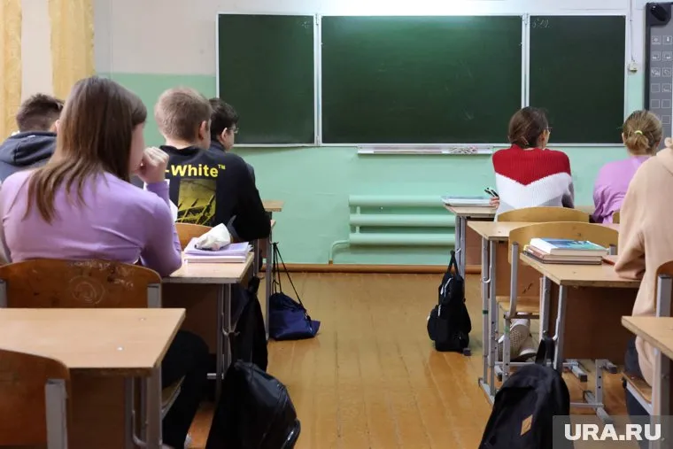 Родители и ученики гимназии Салманова в Сургуте разделились на два лагеря (архивное фото)