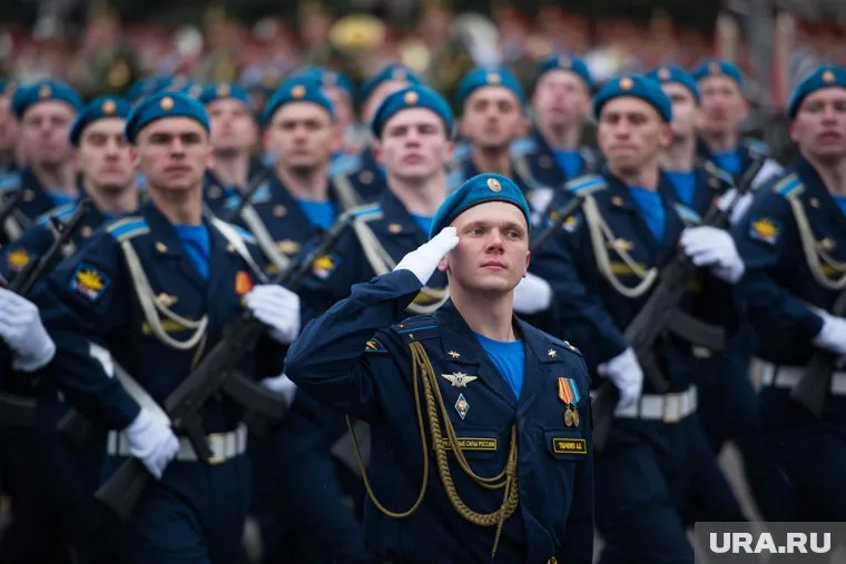 Военнослужащих Псковского соединения ВДВ подняли по боевой тревоге