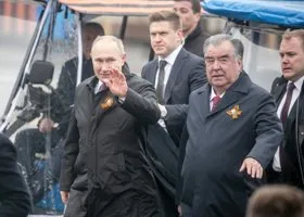 Глава Таджикистана уехал в РФ на фоне обострения в его стране