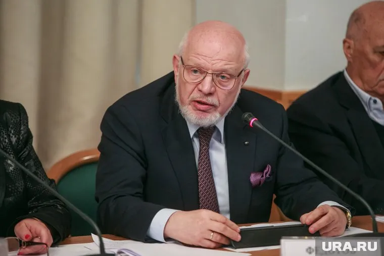 Глава СПЧ считает, что президент может помиловать режиссера по собственной инициативе