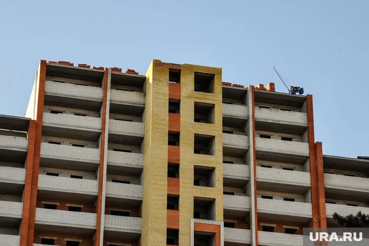 Проблемный дом в Перми удалось достроить только с помощью заемных средств