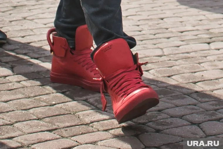 При малоподвижном образе жизни в день нужно проходить 3000 шагов, считает Лев Дунаев