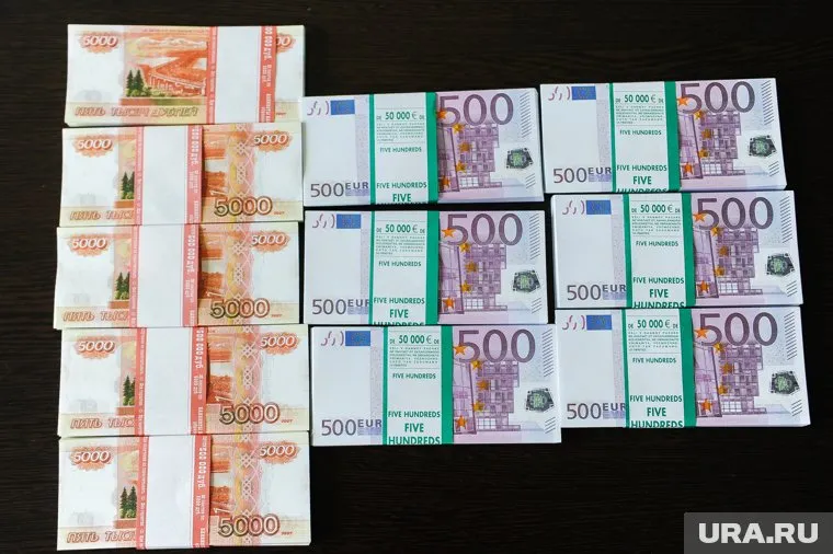 В 2019 году бизнес начал чаще выводить деньги за рубеж