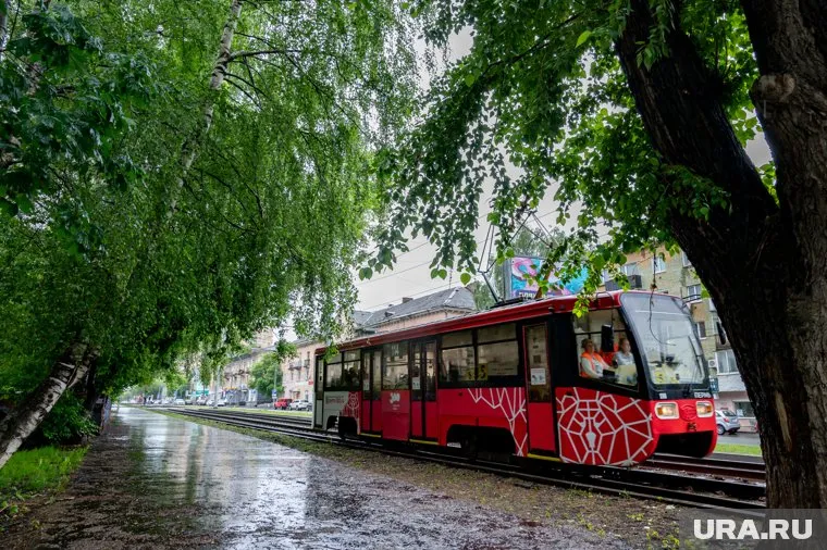 Помимо поставок трамваев, предусмотрен и ремонт трамвайных путей