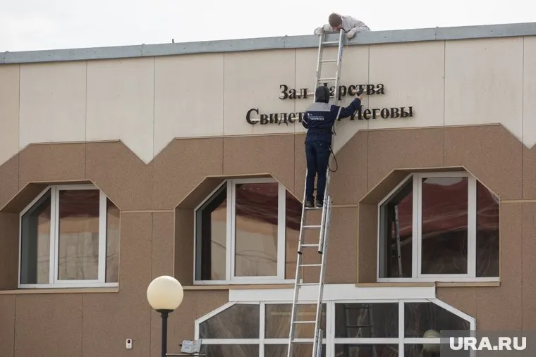 В ходе расследования следователями допрошено более 200 свидетелей