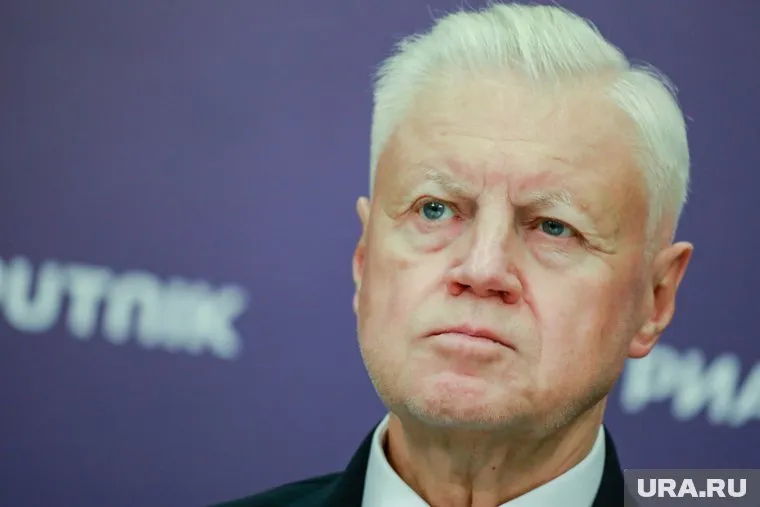 Миронов подчеркнул, что ежегодно возникают проблемы с качеством семян