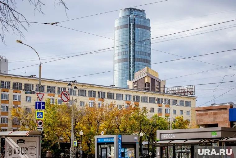 Бизнес-центр «Высоцкий» оказался обесточен