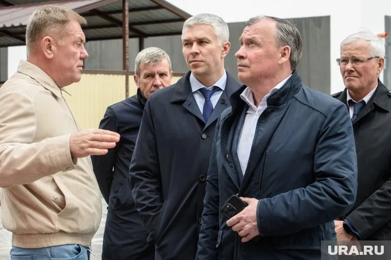 Рустам Галямов (слева) работает у Алексея Орлова с апреля 2021-го