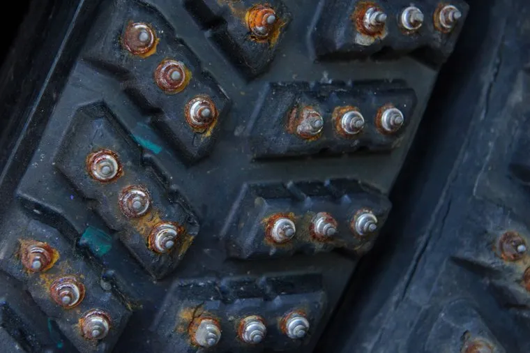 Крупнейшая автоспортивная трасса на льду. Екатеринбургский клуб ледового дрифта. Озеро Балтым, шипы, зимняя резина