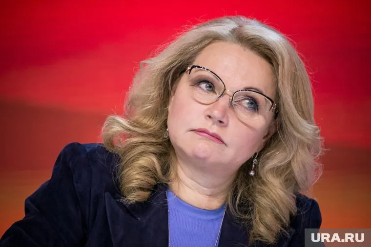 «Омикрон» может распространиться в России, считает Татьяна Голикова