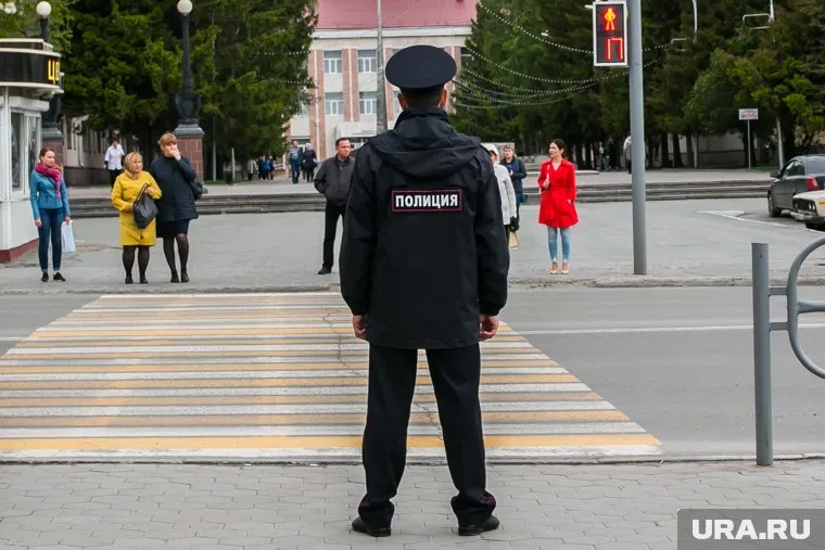 Сотрудники органов оказались на распутье — то ли работать дальше, то ли сохранить пенсии