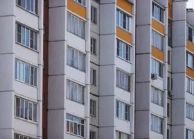 В центре Кургана продается квартира с настоящим камином