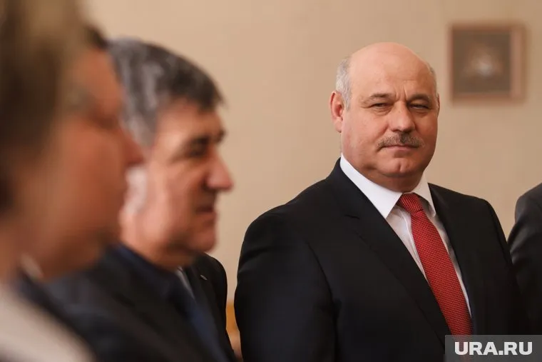 Пока четыре вуза природных ресурсов выясняют отношения, два педагогических неожиданно объединяются. На снимке - потенциальный ректор Евгений Дорожкин