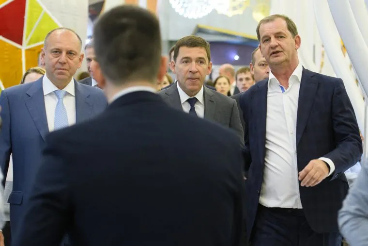 Расширенное заседание президиума областного Союза промышленников и предпринимателей в офисе компании "Сималенд". Екатеринбург