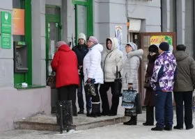 Екатеринбуржцы не могут оплатить коммуналку и детсады