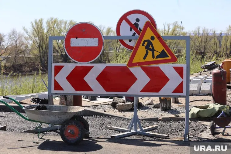 В городе перекрыты сразу несколько участков магистралей