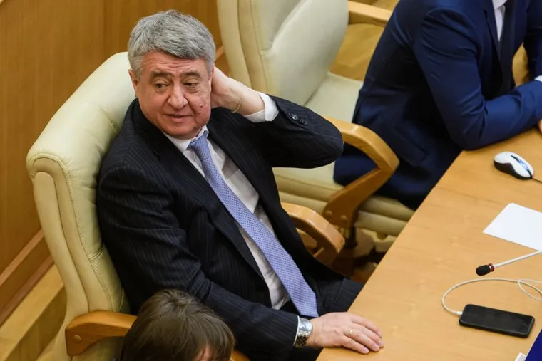 Внеочередное заседание законодательного собрания СО. Екатеринбург