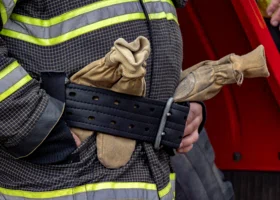 В свердловском главке МЧС собирают деньги коллеге, чья семья сгорела в пожаре