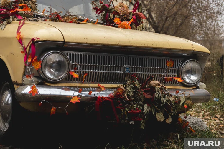 Легендарный «Москвич 412» на ходу продают в Челябинске за 98 тысяч рублей