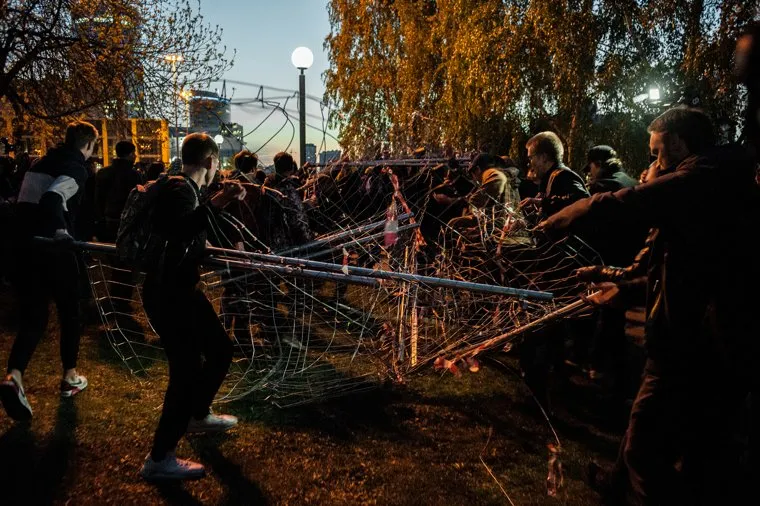 Акция против строительства собора святой Екатерины на территории сквера у Театра драмы. Екатеринбург