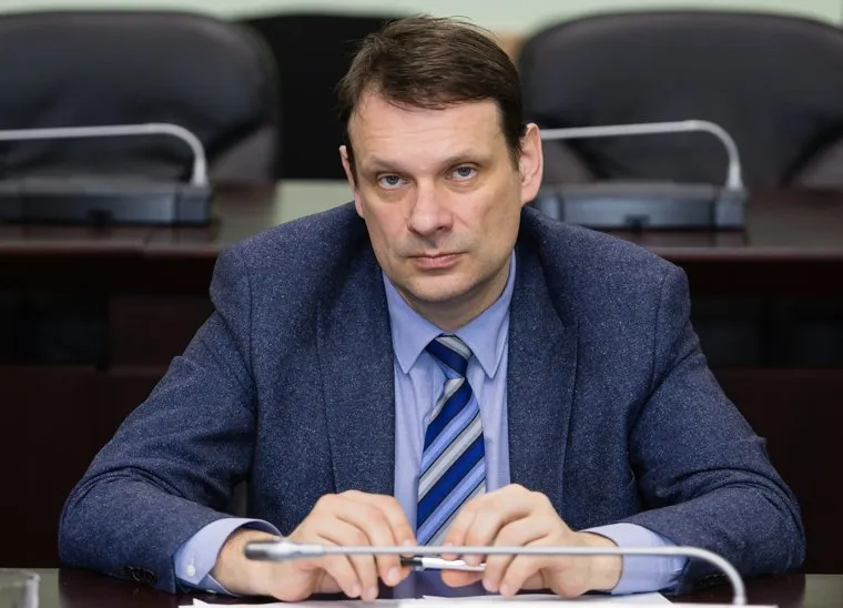 Обсуждение вырубки ботанического сада на территории парка "За Саймой". Сургут, меркулов роман