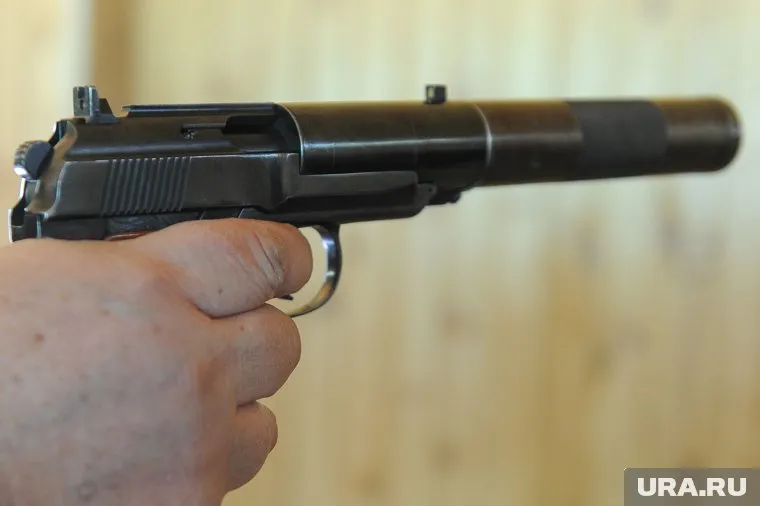 На мировых политиков нападали в Японии, Дамаске, Афганистане и других странах