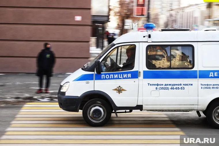 На месте работает полиция