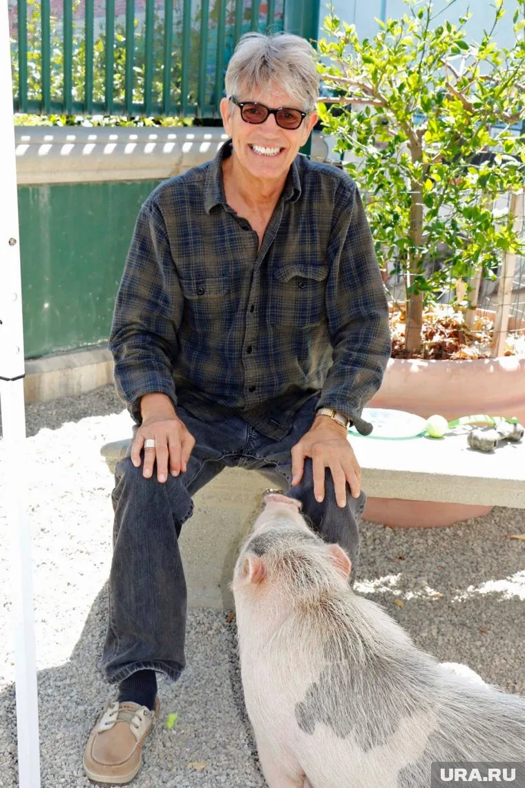 Эрик Робертс хочет оформить российское гражданство