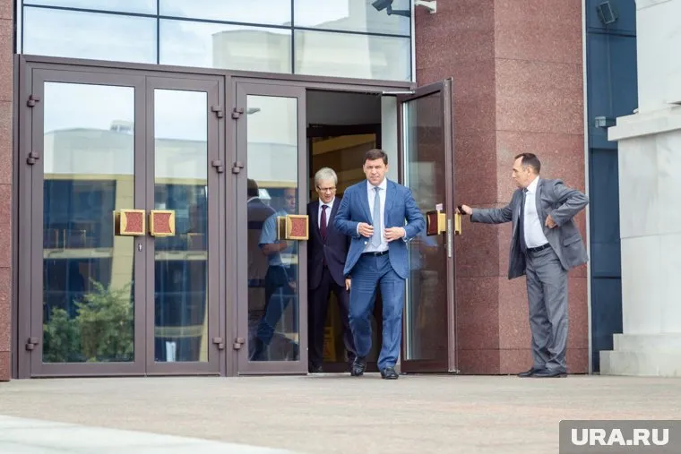 Евгений Куйвашев поблагодарил депутатов за совместную работу над стратегией развития Свердловской области