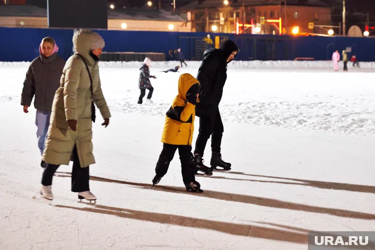 В Нижневартовске завтра откроются ледовые катки