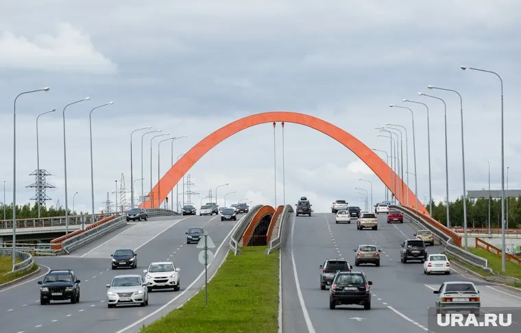 Торговый центр находится в Сургуте на улице Республики