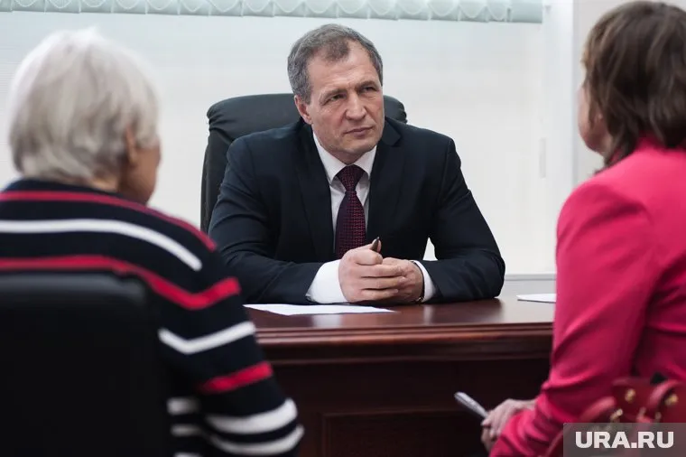 Игорь Володин выслушал разгневанных горожан