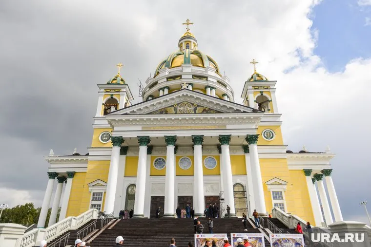 Алексей Текслер на объезде городских объектов благоустройства. Челябинск