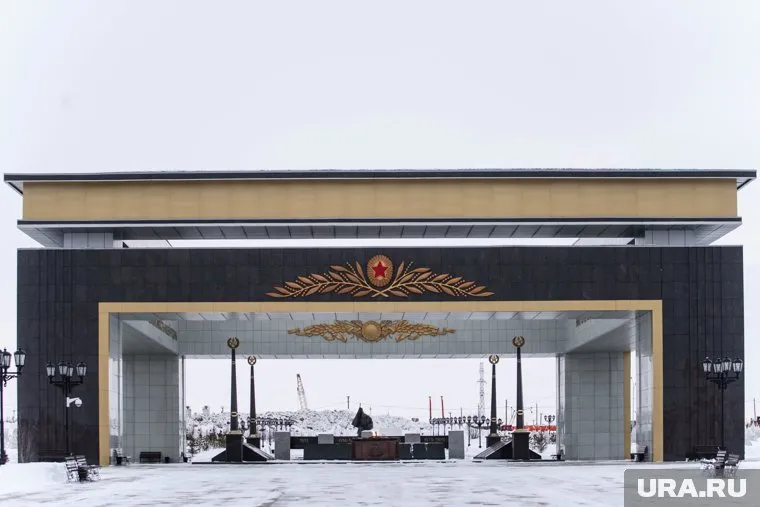 Пантеон в парке Победы украсит новая подсветка