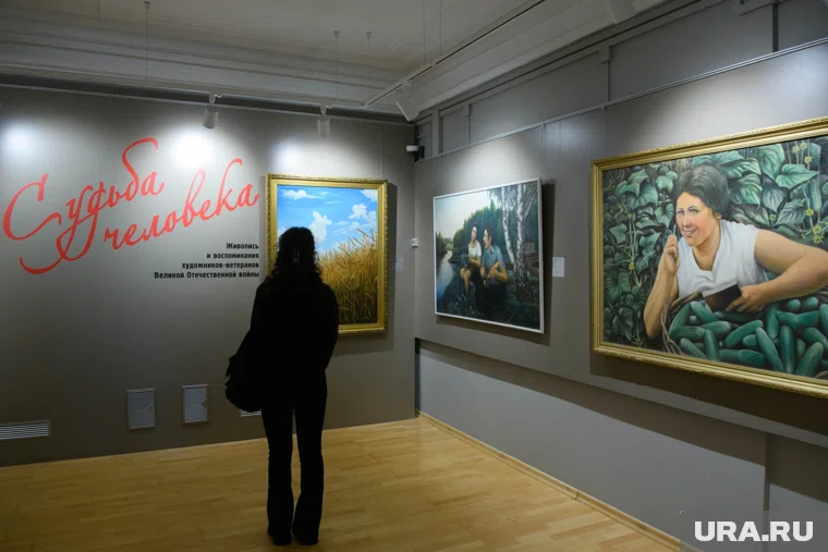 Работы Владимира Миронова уже заняли место в экспозиции музея