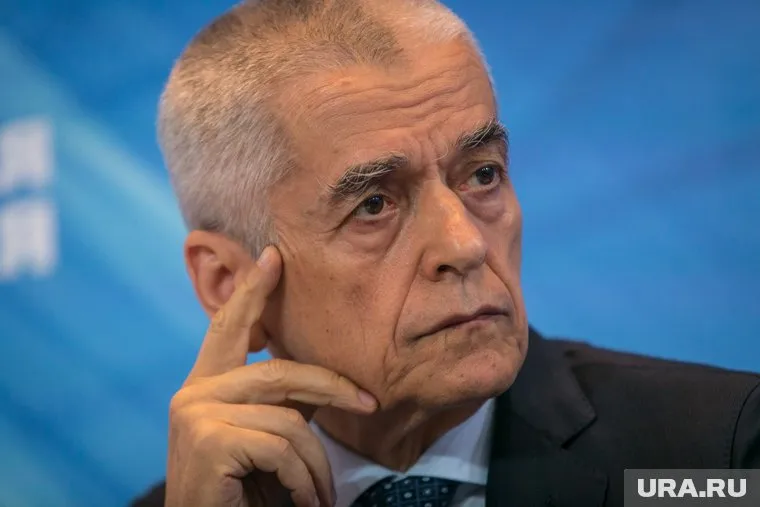 Геннадий Онищенко считает, что детям необходимы уроки полового воспитания