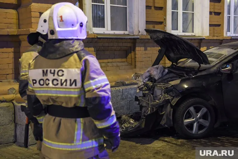 В результате столкновения двух автомобилей погибли трое детей, еще двое детей и один взрослый пострадали