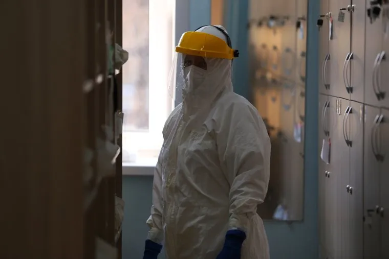 Депутат областной думы Александр Ильтяков в центре переливания крови. Курган