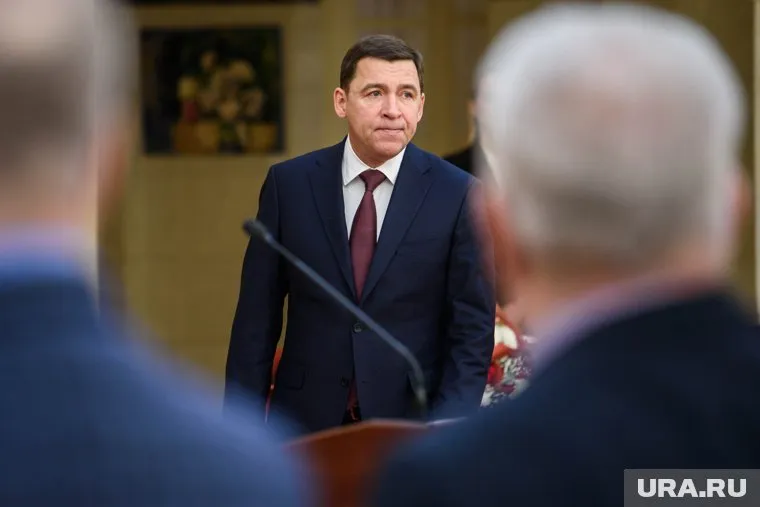 Евгений Куйвашев с большой делегацией отправился в Китай